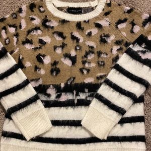 Mustard Seed Sweaters - Soft leopard sweater- small Mustard Seed Sweaters - Soft leopard sweater- small